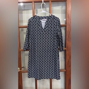 Aryeh Shift Dress 3/4 Sleeve Women's Size Blue Multicolor V-Neck UPF 50+